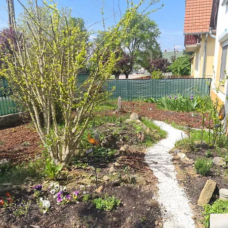Ferienhaus Janine Ruhig Gelegen Mit Grossem Garten Und Wifi 公寓 *